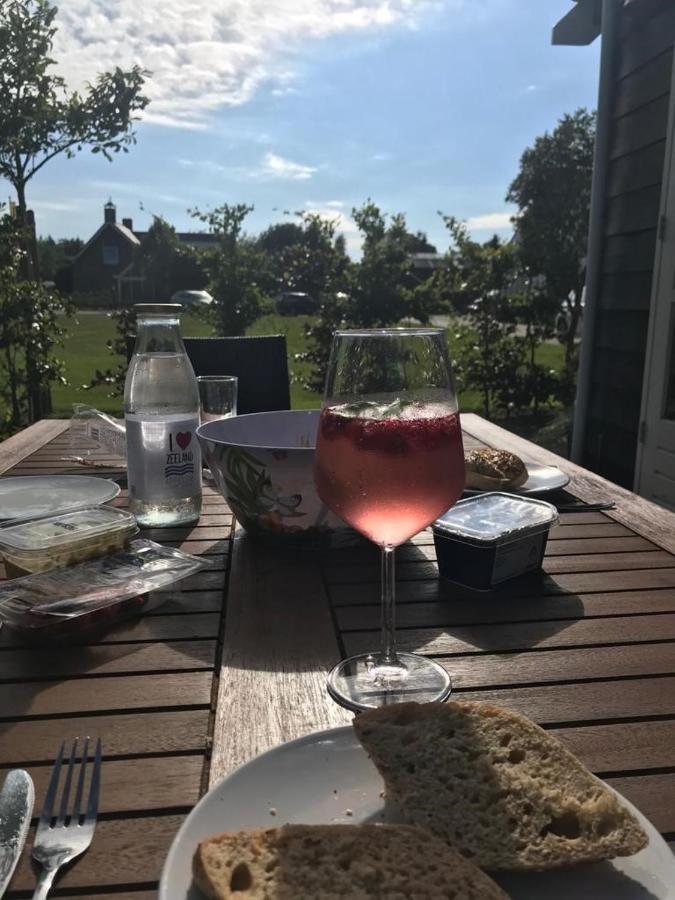 'T Schouws Uusje Villa Burgh-Haamstede Kültér fotó